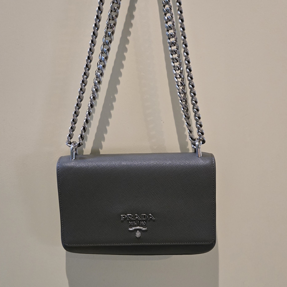 PRADA SAFFIANO GREY LUX LEATHER SHOULDER BAG w CHAIN